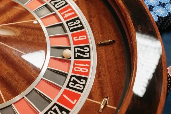 体育博彩真人游戏